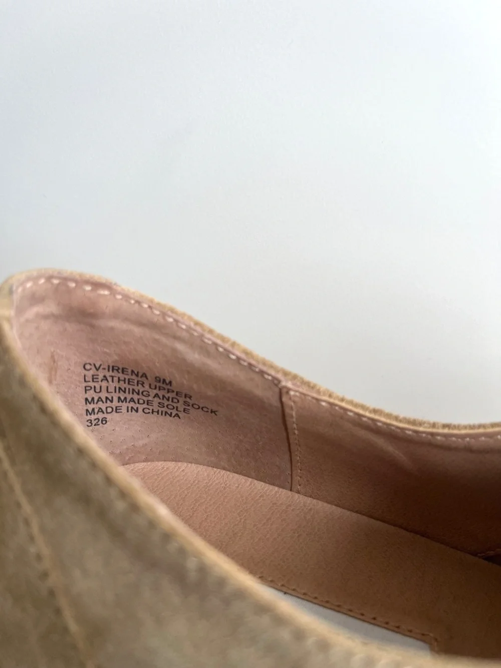 Chelsea & Violet Irena Suede Oxford Platform Shoes Women's Size 9M Beige
